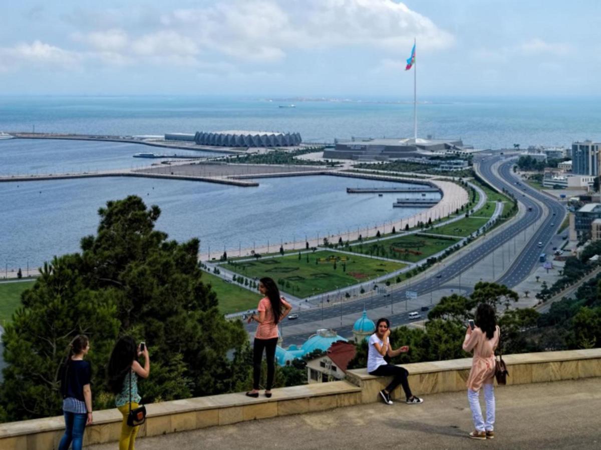 Dondar Hotel Formula 1 View Baku Exterior photo